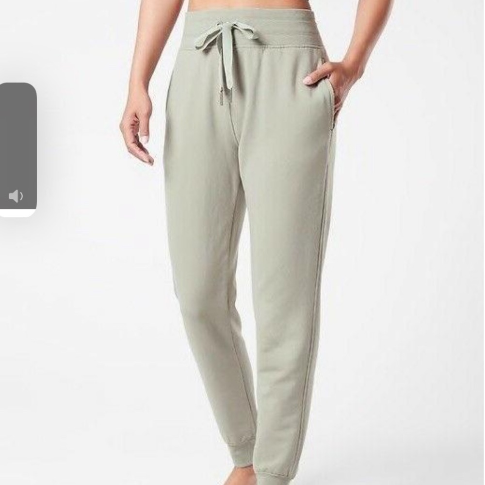 NWT Athleta Balance Jogger Sage